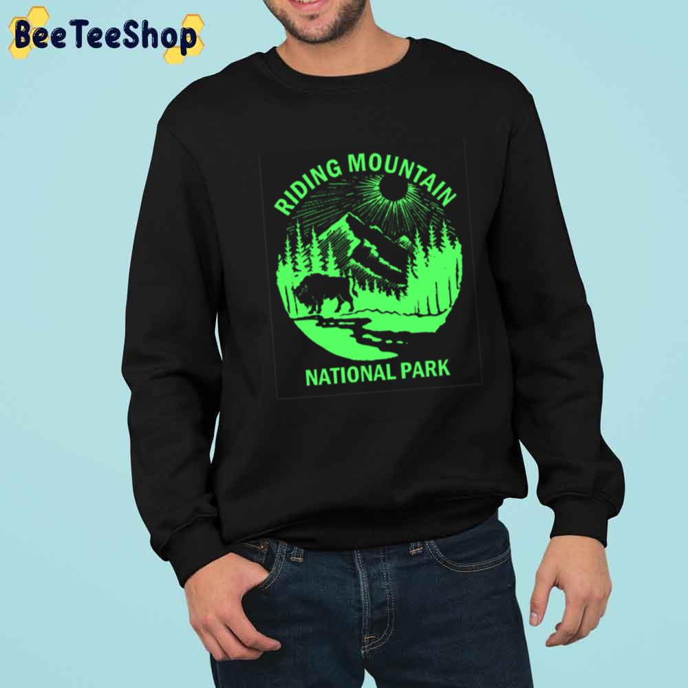 Beautiful Hiking Mountain Landscape Unisex T-Shirt Beautiful Hiking Mountain Landscape Unisex T-Shirt