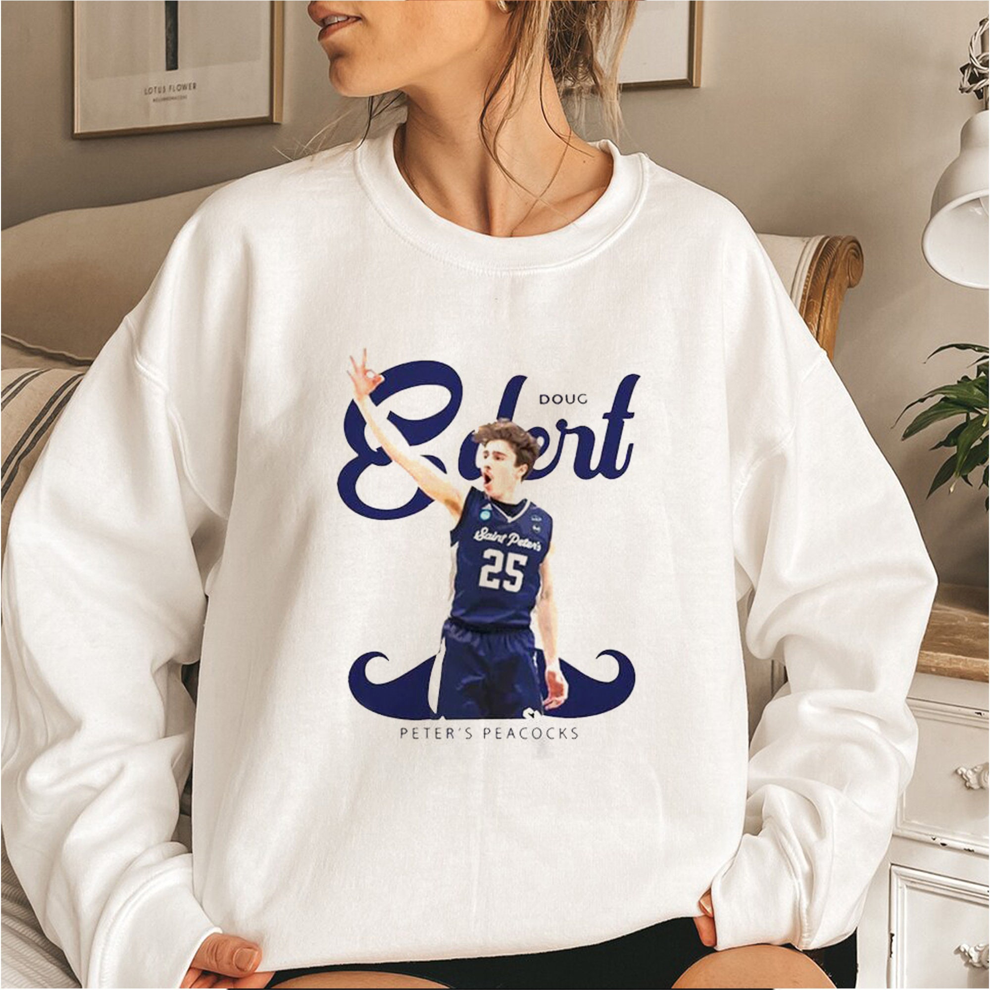 Cute Saint Peter’s Peacocks Dougie Buckets Ncaa Unisex T-Shirt Cute Saint Peter’s Peacocks Dougie Buckets Ncaa Unisex T-Shirt