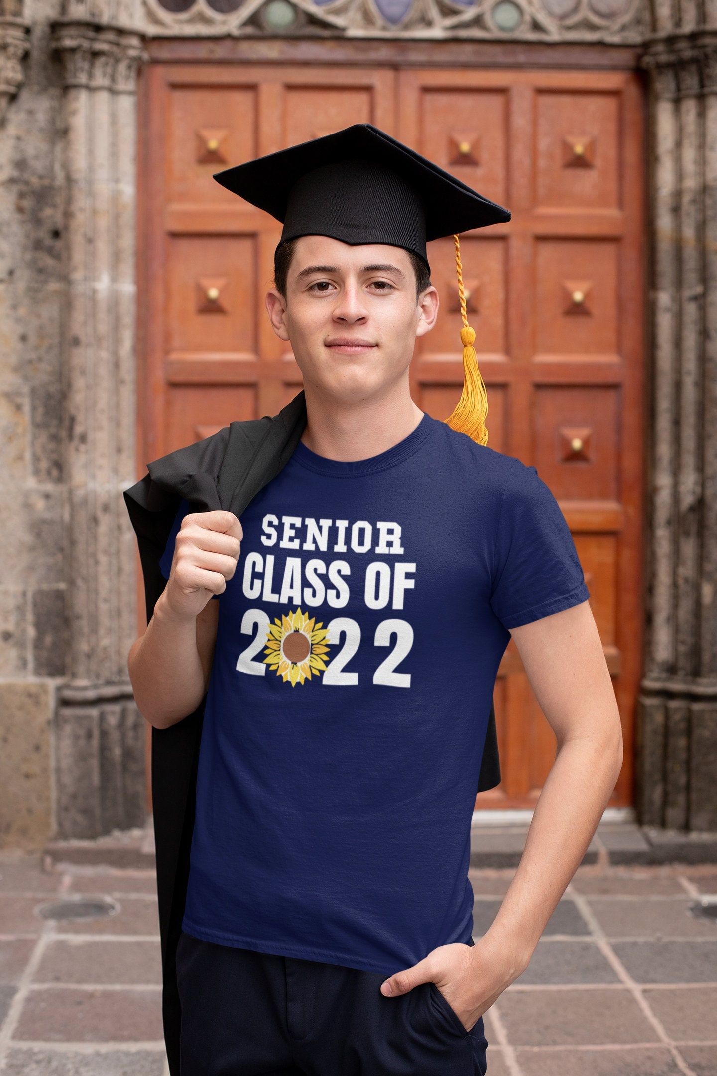 Cute Sunflower Senior Class Of 2022 Graduation Day Unisex T-Shirt Cute Sunflower Senior Class Of 2022 Graduation Day Unisex T-Shirt