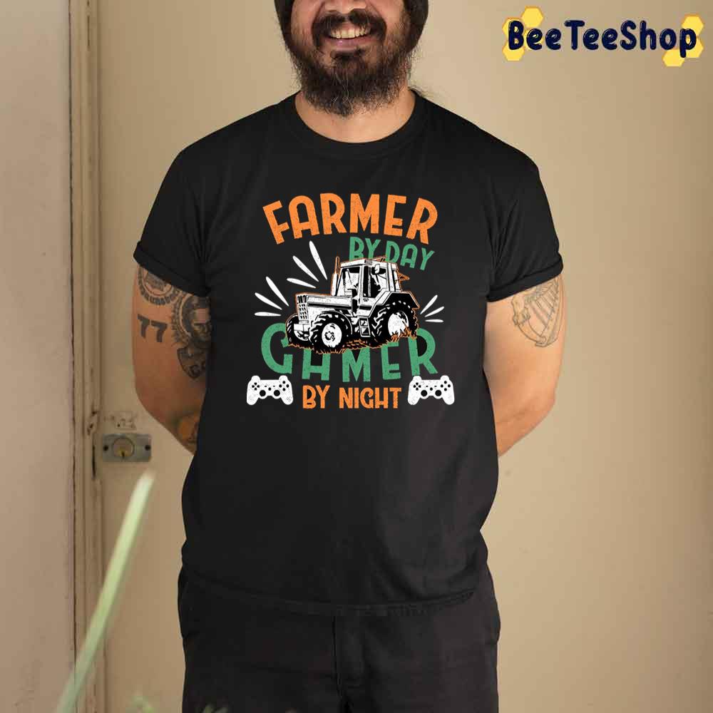 Dad By Day Gamer By Nightgift Unisex T-Shirt Dad By Day Gamer By Nightgift Unisex T-Shirt