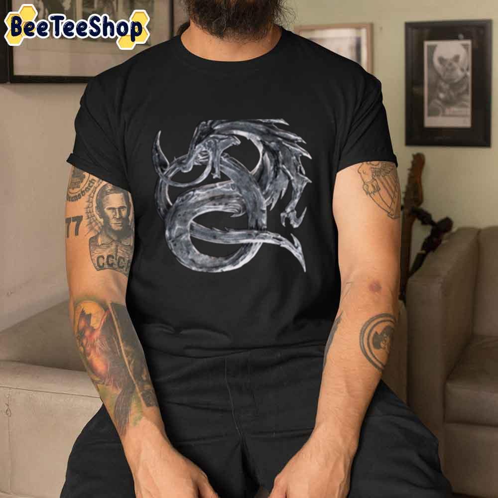 De The Witcher Badge Season 1 The Witcher Unisex T-Shirt De The Witcher Badge Season 1 The Witcher Unisex T-Shirt