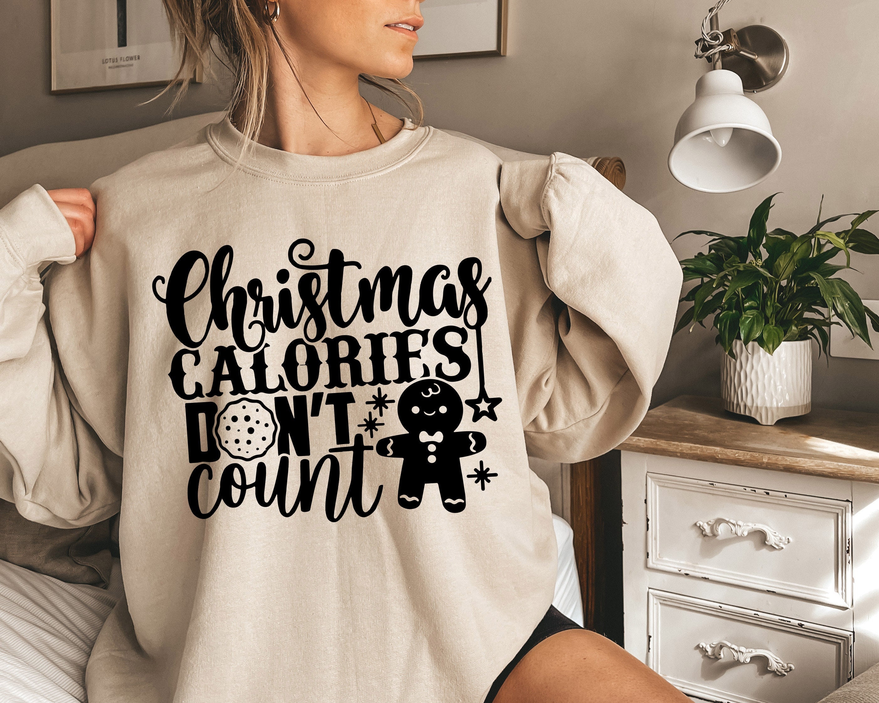 Funny Christmas Calories Don’t Count Unisex T-Shirt