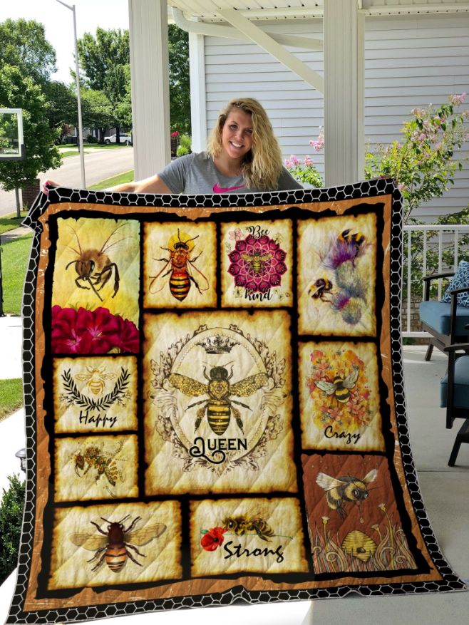 Happy Queen Crazy Strong Quilt Blanket Happy Queen Crazy Strong Quilt Blanket