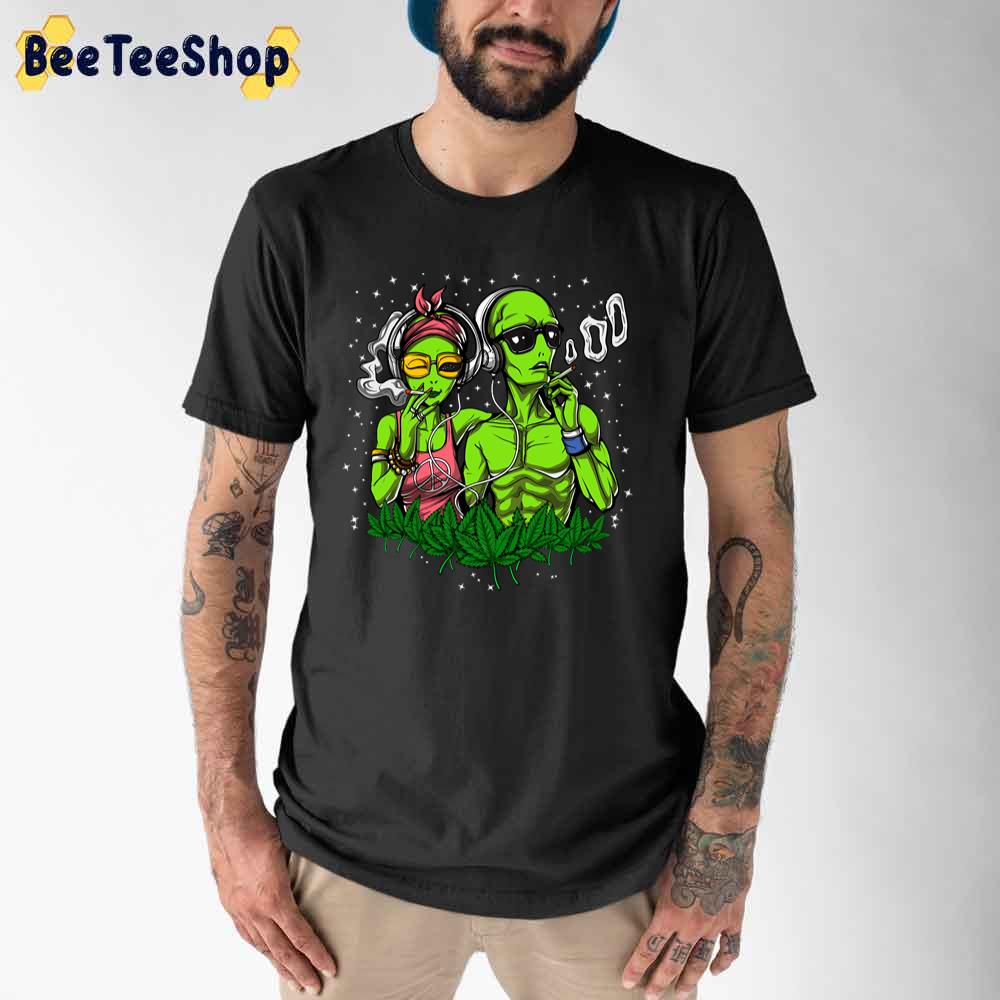 Hippie Aliens Smoking Weed Unisex T-Shirt Hippie Aliens Smoking Weed Unisex T-Shirt