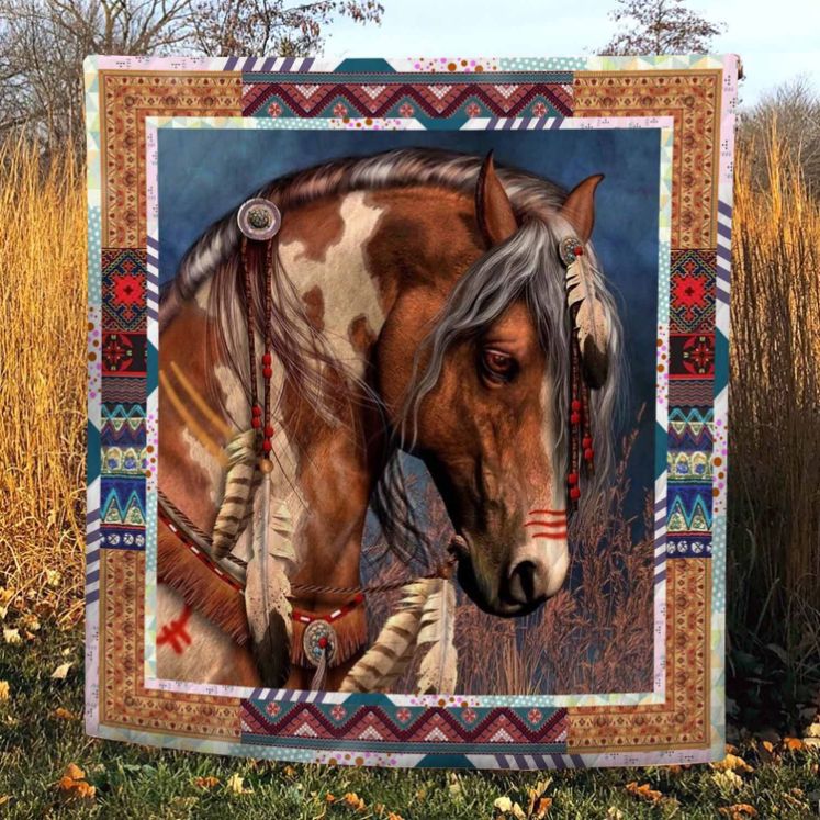 Horse Picture With Mandala Pattern Quilt Blanket Horse Picture With Mandala Pattern Quilt Blanket