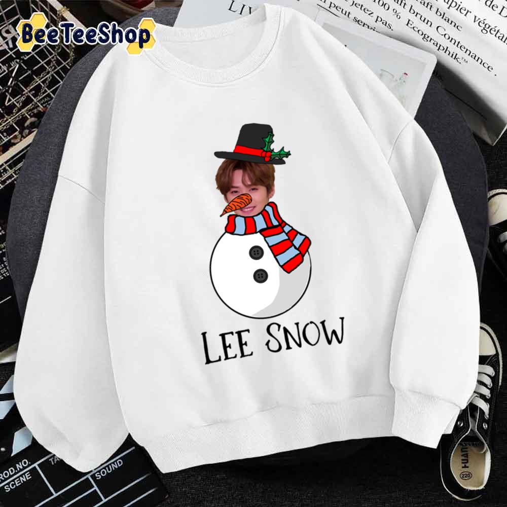 Lee Snow Christmas Straykids Kpop Unisex Sweatshirt Lee Snow Christmas Straykids Kpop Unisex Sweatshirt