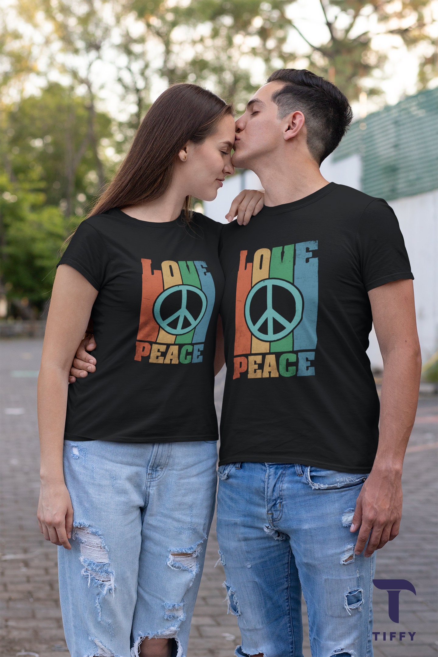 Love Peace Hippie Vintage Retro Unisex T-Shirt Love Peace Hippie Vintage Retro Unisex T-Shirt