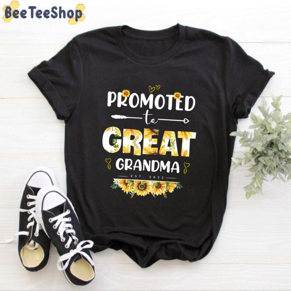Promoted To Great Grandma EST 2022 Happy Mother's Day Unisex T-Shirt Promoted To Great Grandma EST 2022 Happy Mother's Day Unisex T-Shirt
