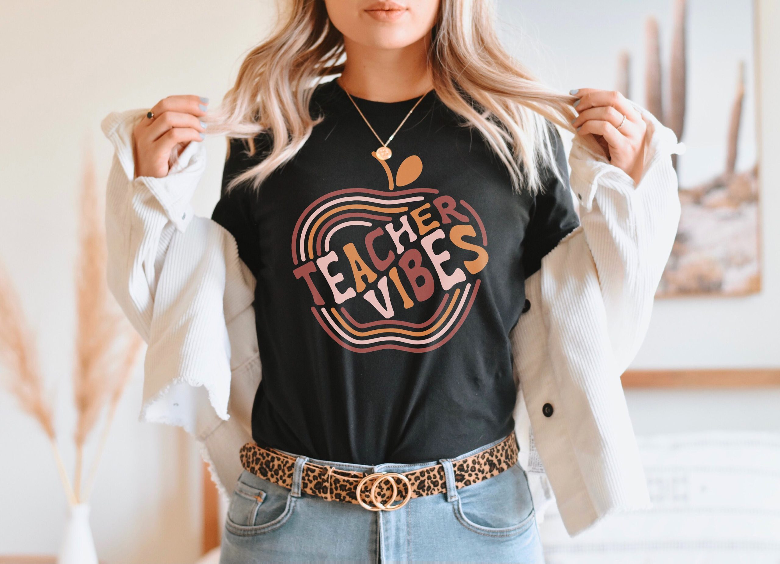 Vintage Apple Teacher Vibes Unisex T-Shirt Vintage Apple Teacher Vibes Unisex T-Shirt