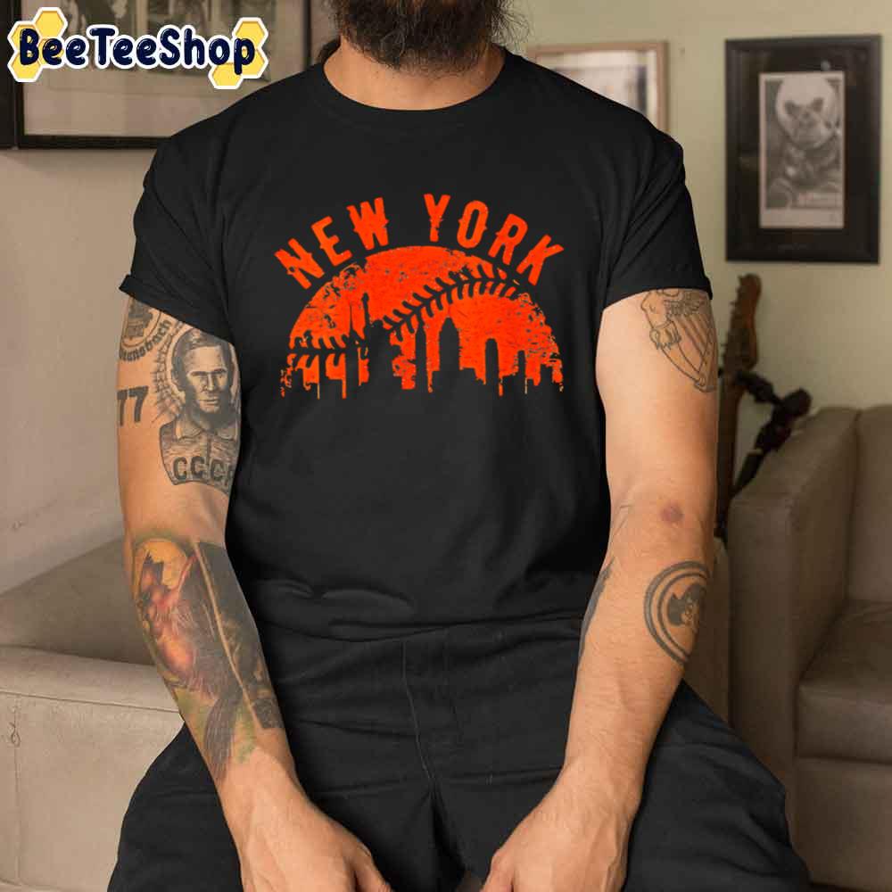 Vintage Skyline City New York Yankees Baseball Unisex T-Shirt Vintage Skyline City New York Yankees Baseball Unisex T-Shirt