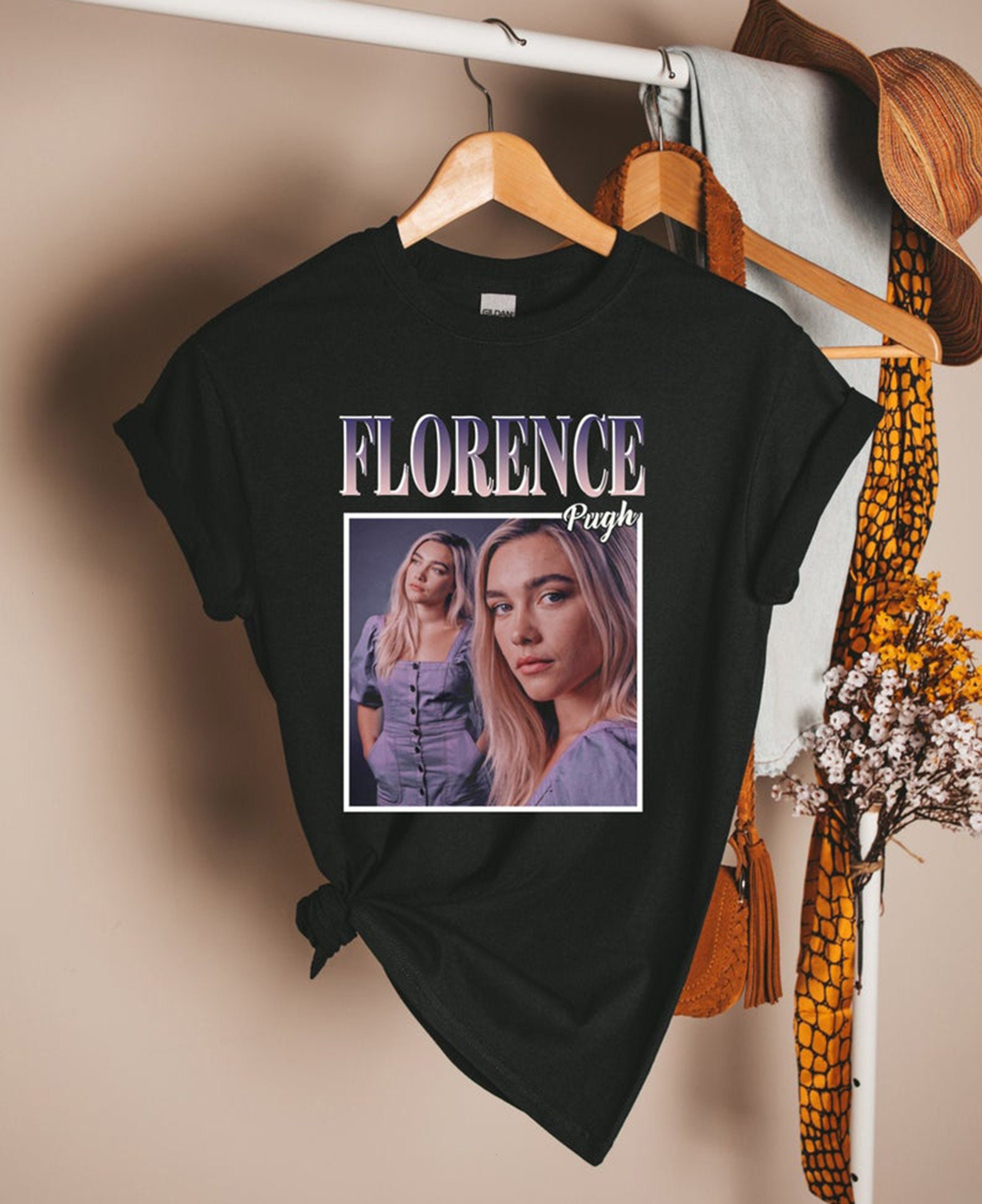 Vintage Style Florence Pugh Unisex Sweatshirt Vintage Style Florence Pugh Unisex Sweatshirt