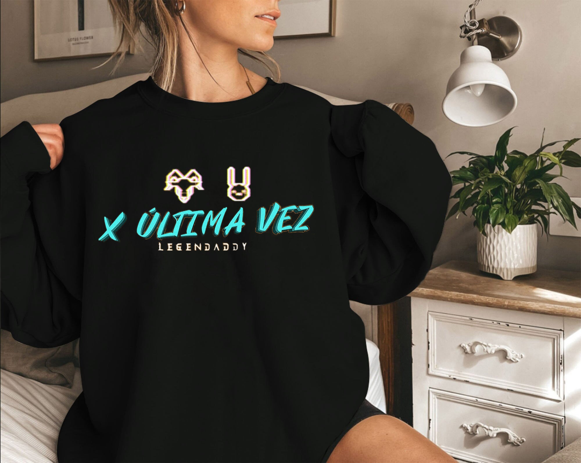 X Última Vez Daddy Yankee X Bad Bunny Legendaddy Rap Unisex Sweatshirt X Última Vez Daddy Yankee X Bad Bunny Legendaddy Rap Unisex Sweatshirt