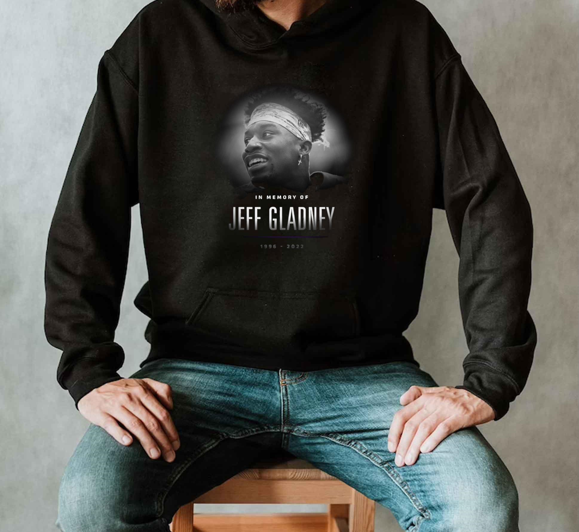 In Memory Of Jeff Gladney 1996 2022 Football Unisex T-Shirt In Memory Of Jeff Gladney 1996 2022 Football Unisex T-Shirt
