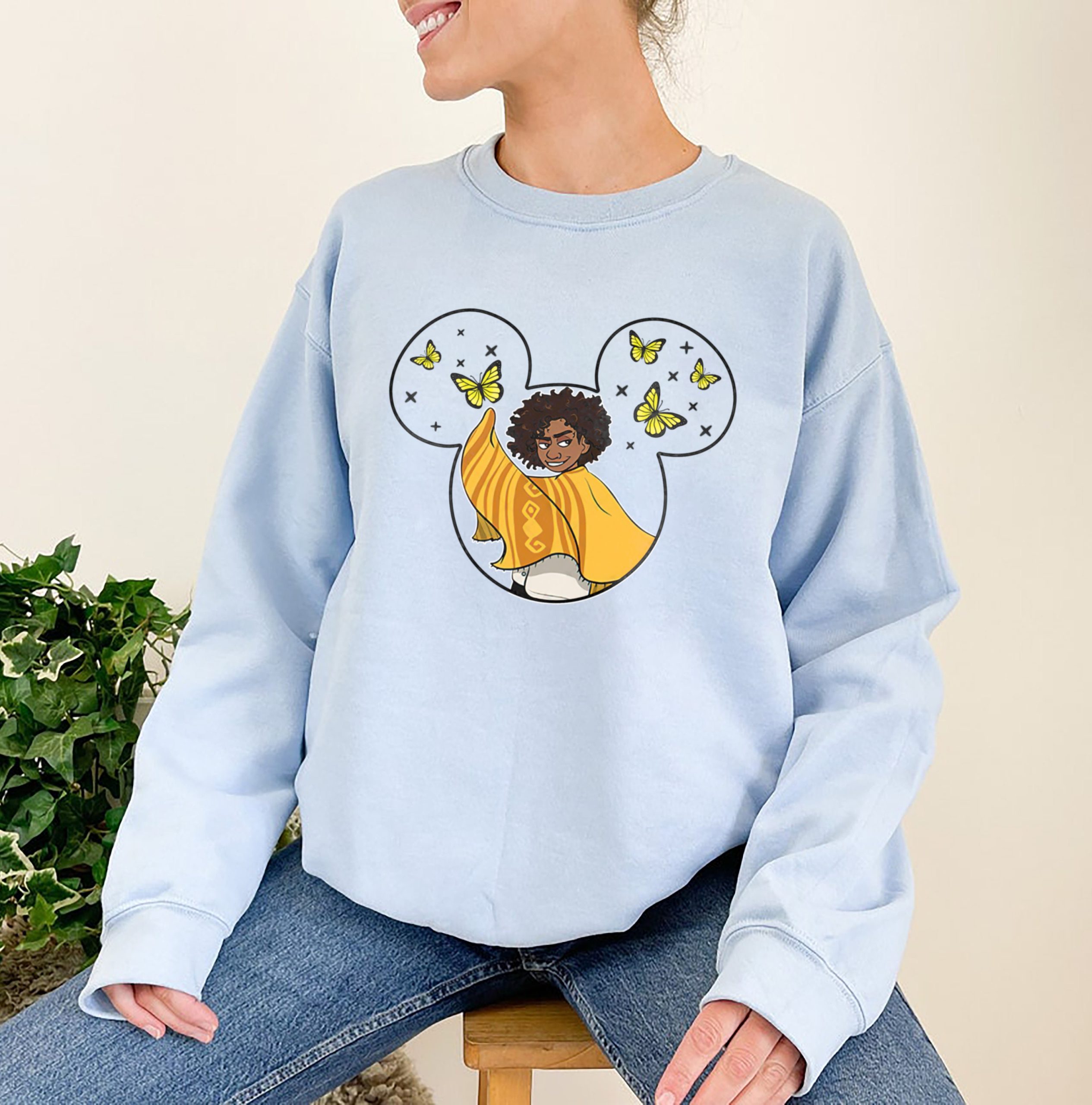 Disney Camilo Encanto Madrigal Family Unisex T-Shirt Disney Camilo Encanto Madrigal Family Unisex T-Shirt