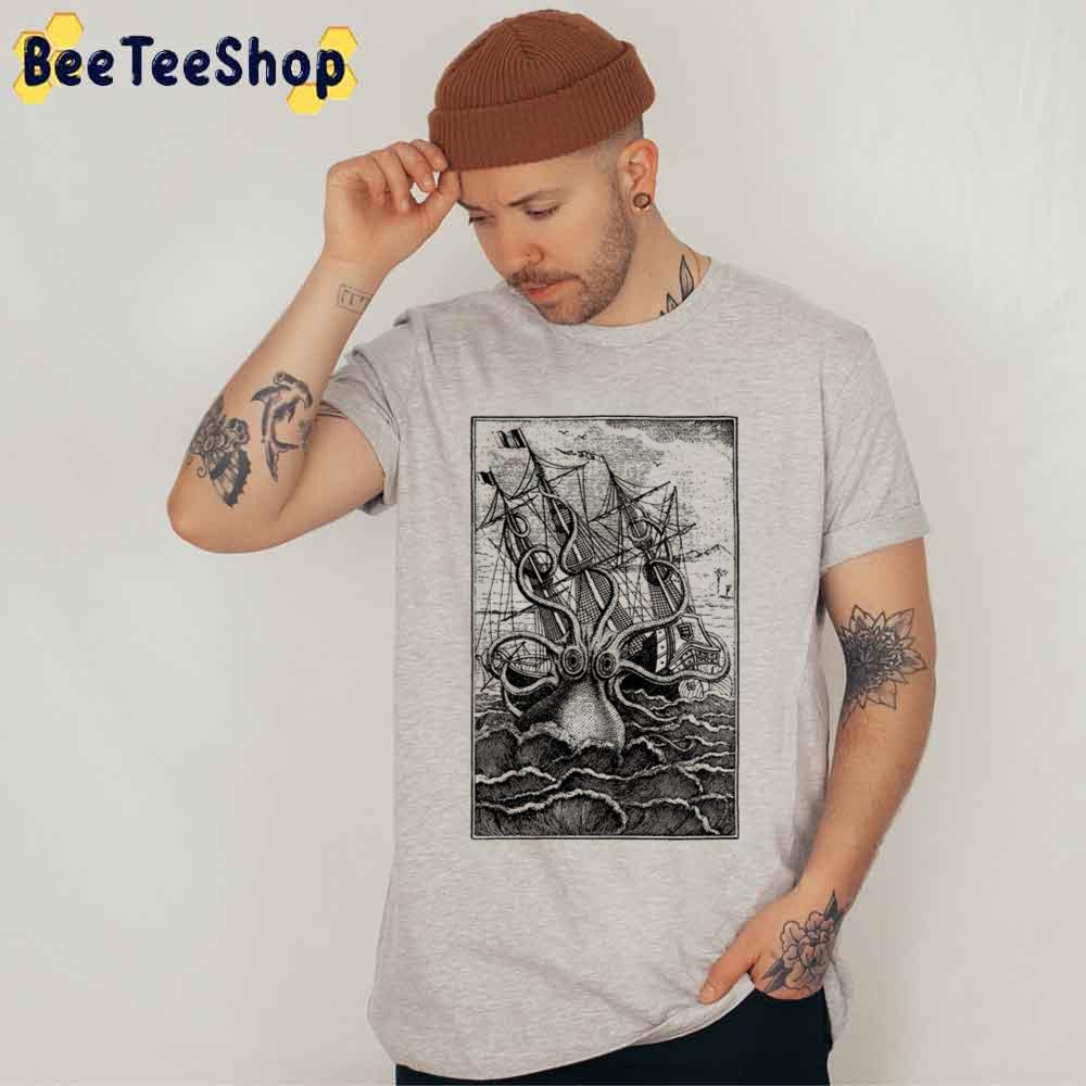 Vintage Kraken Attacking Ship Illustration Unisex T-Shirt Vintage Kraken Attacking Ship Illustration Unisex T-Shirt