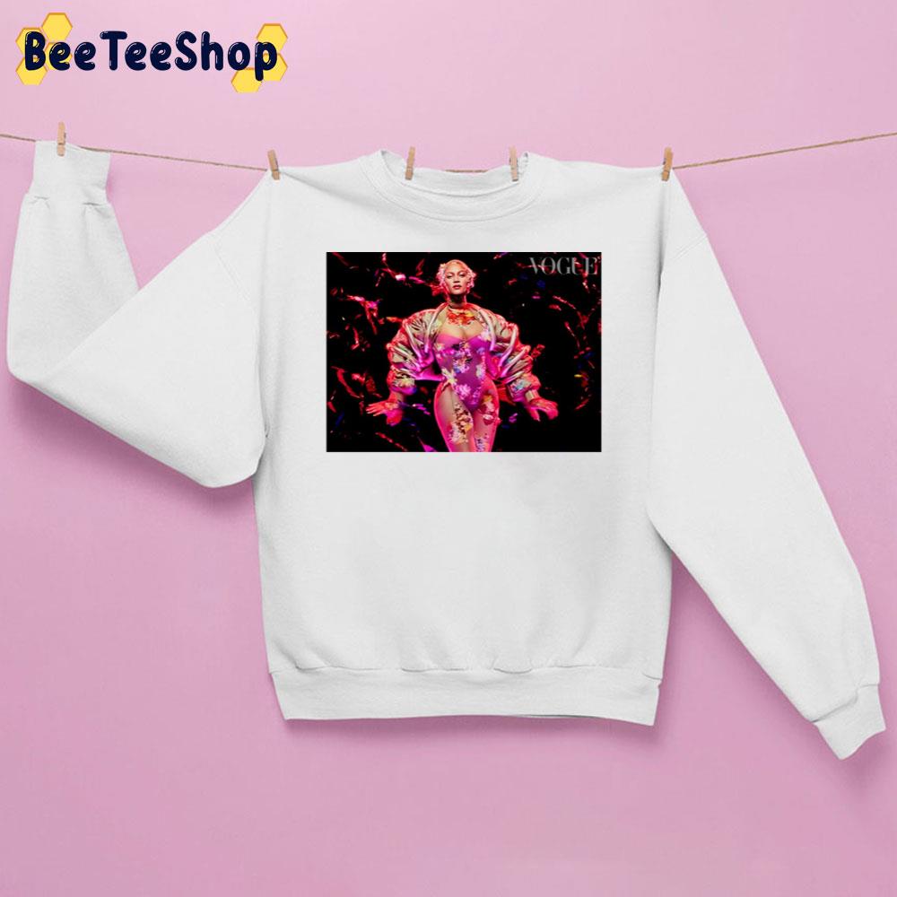 Beyoncé British Vogue Pink Style Unisex Sweatshirt Beyoncé British Vogue Pink Style Unisex Sweatshirt