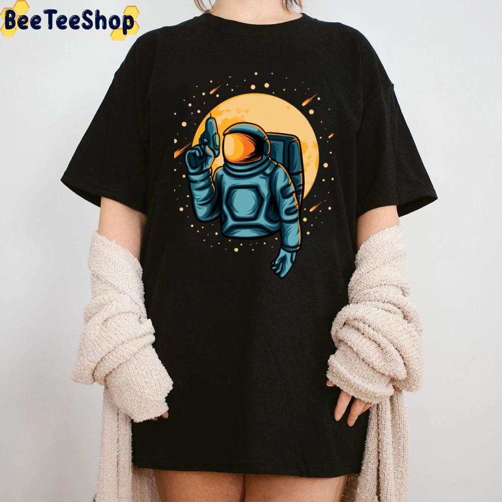 Astronaut And A Sun Retro Art Unisex T-Shirt Astronaut And A Sun Retro Art Unisex T-Shirt