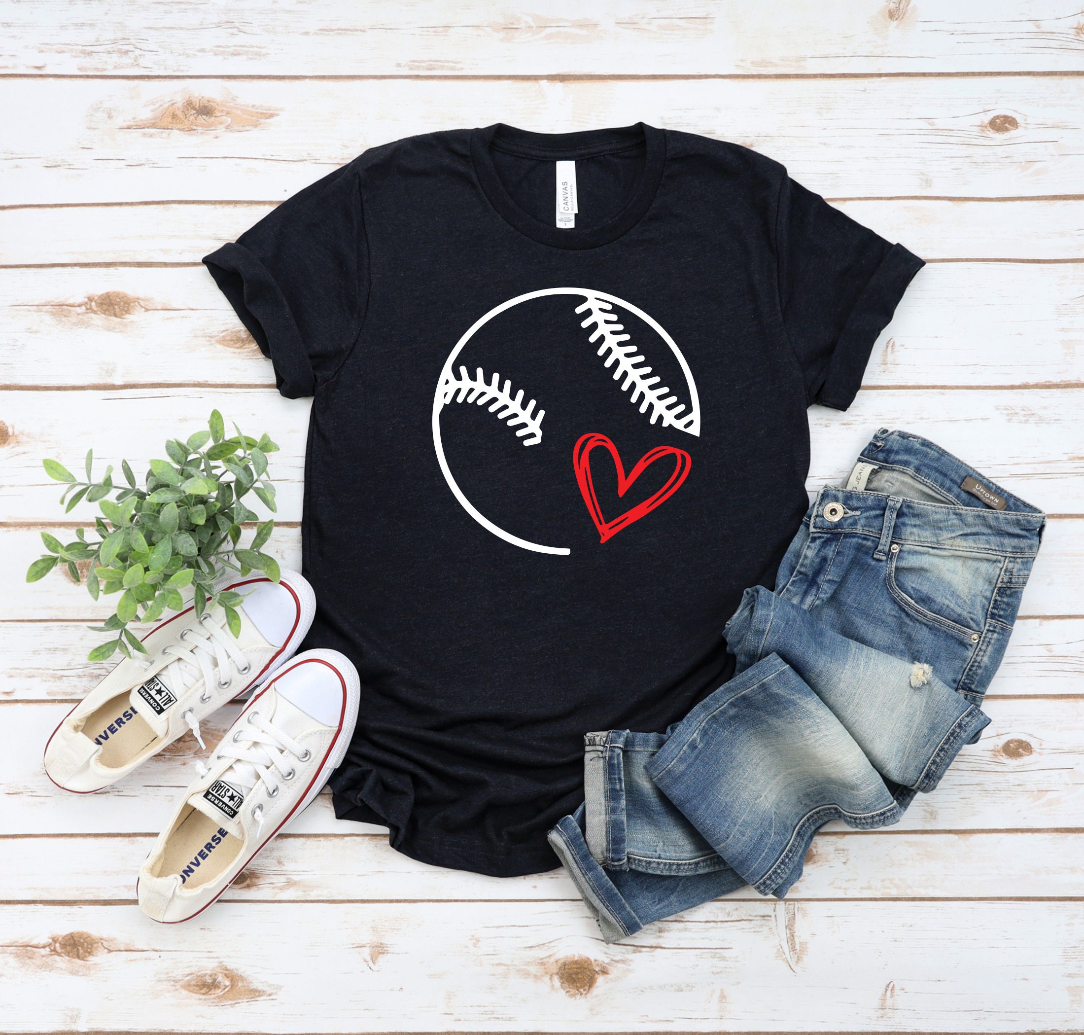Baseball Heart Cute Father's Day Unisex T-Shirt Baseball Heart Cute Father's Day Unisex T-Shirt