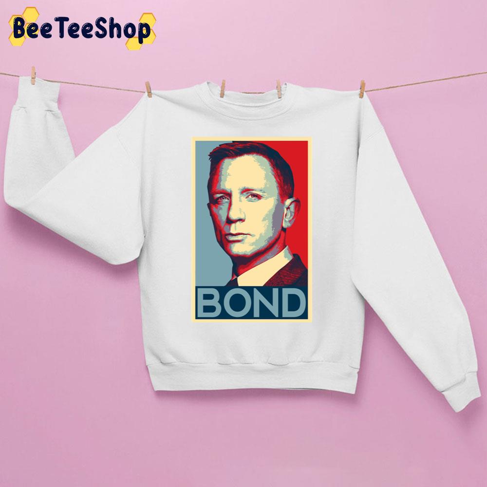 Blue Red Retro Daniel Craig Unisex Sweatshirt Blue Red Retro Daniel Craig Unisex Sweatshirt