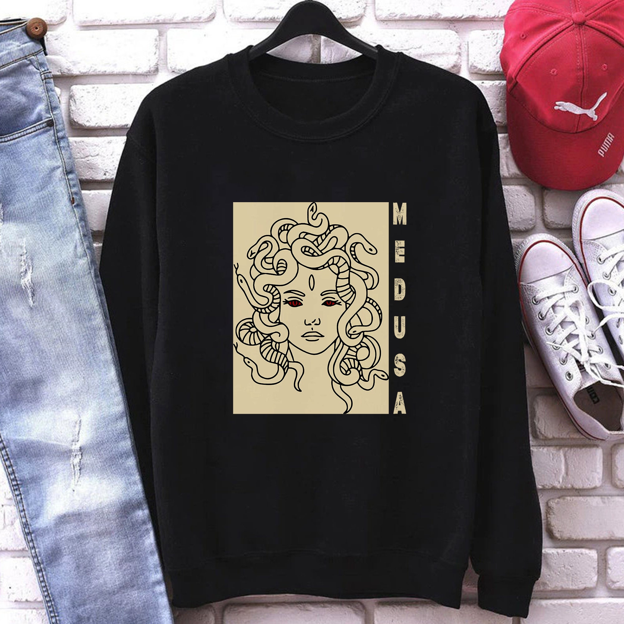 Gorgona Medusa Vintage Art Unisex Sweatshirt Gorgona Medusa Vintage Art Unisex Sweatshirt