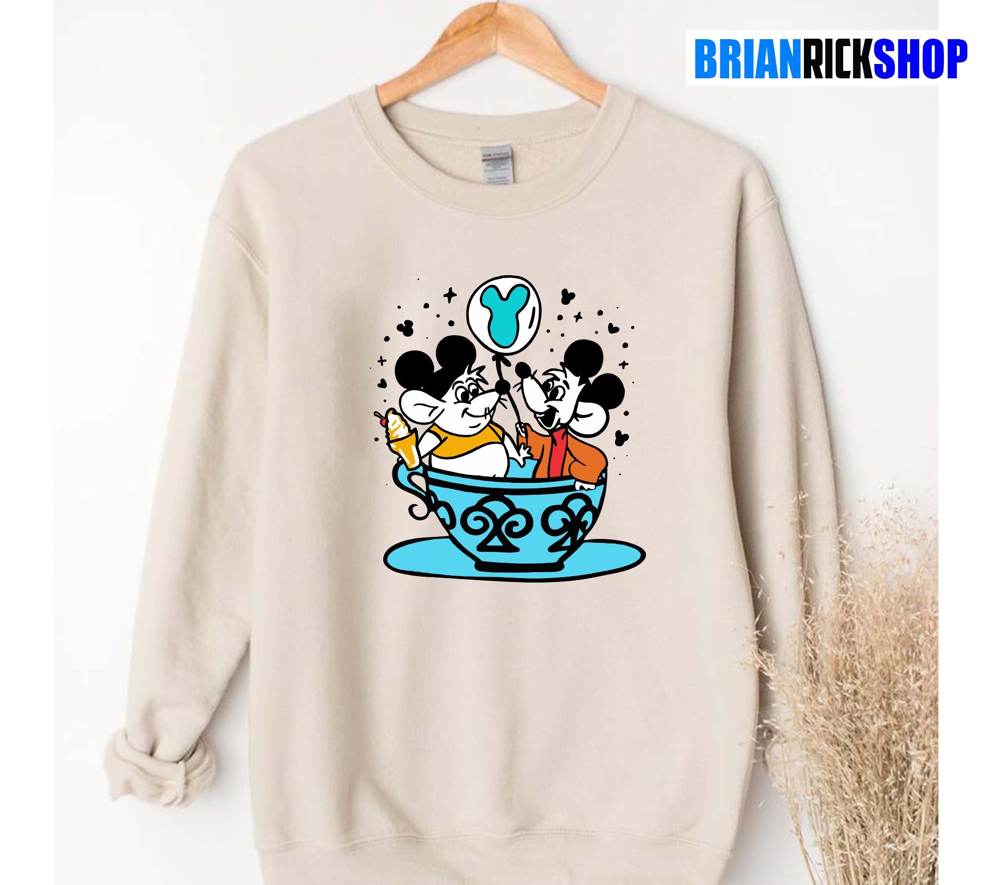 Jaq And Gus Disneyland Unisex Sweatshirt Jaq And Gus Disneyland Unisex Sweatshirt