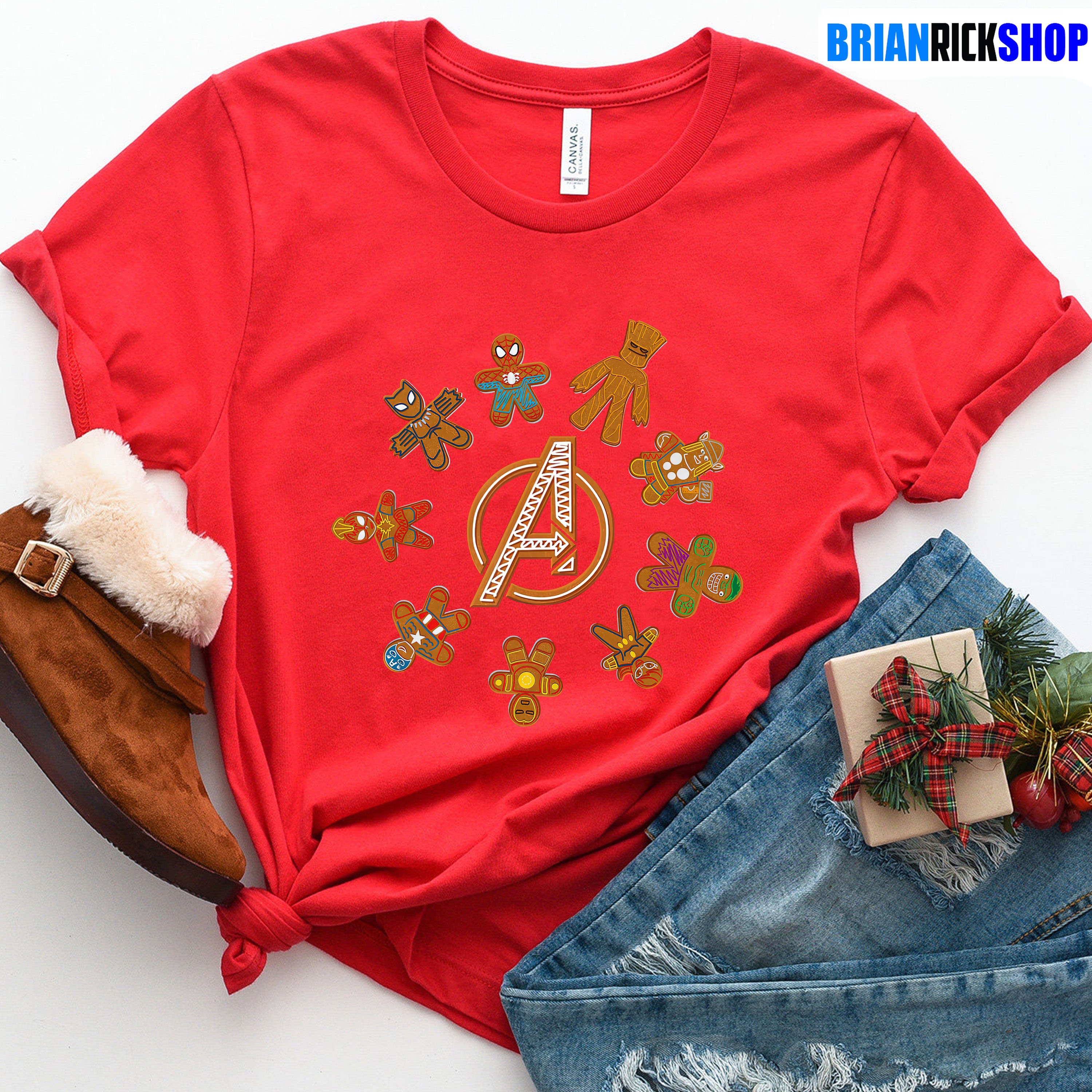 Marvel Gingerbread Cookie Avengers Team Christmas Unisex T-Shirt Marvel Gingerbread Cookie Avengers Team Christmas Unisex T-Shirt