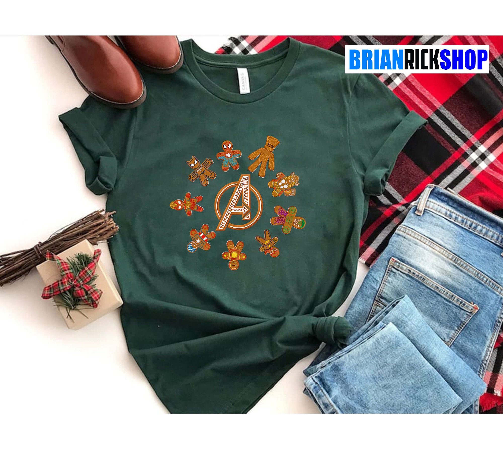 Marvel Gingerbread Cookie Avengers Team Christmas Unisex T-Shirt Marvel Gingerbread Cookie Avengers Team Christmas Unisex T-Shirt