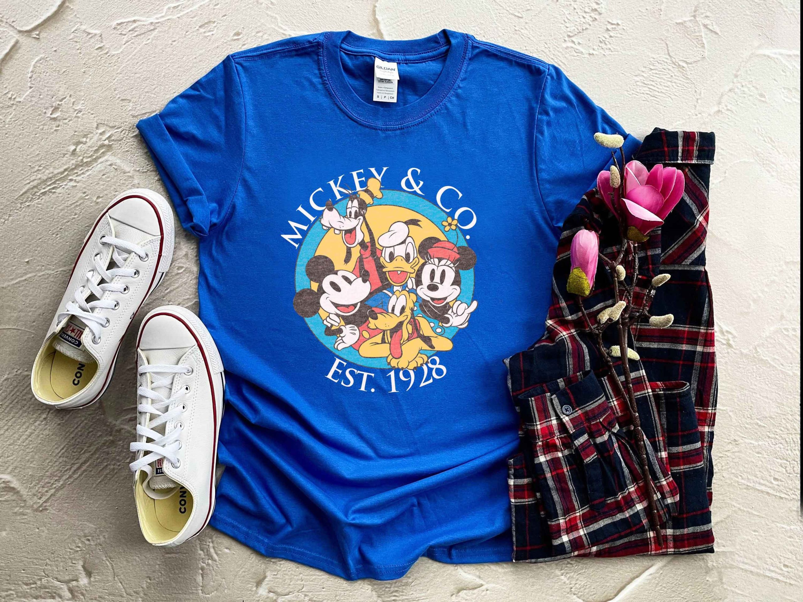 Mickey And Co Est 1928 Walt Disneyworld Vintage Art Unisex T-Shirt Mickey And Co Est 1928 Walt Disneyworld Vintage Art Unisex T-Shirt