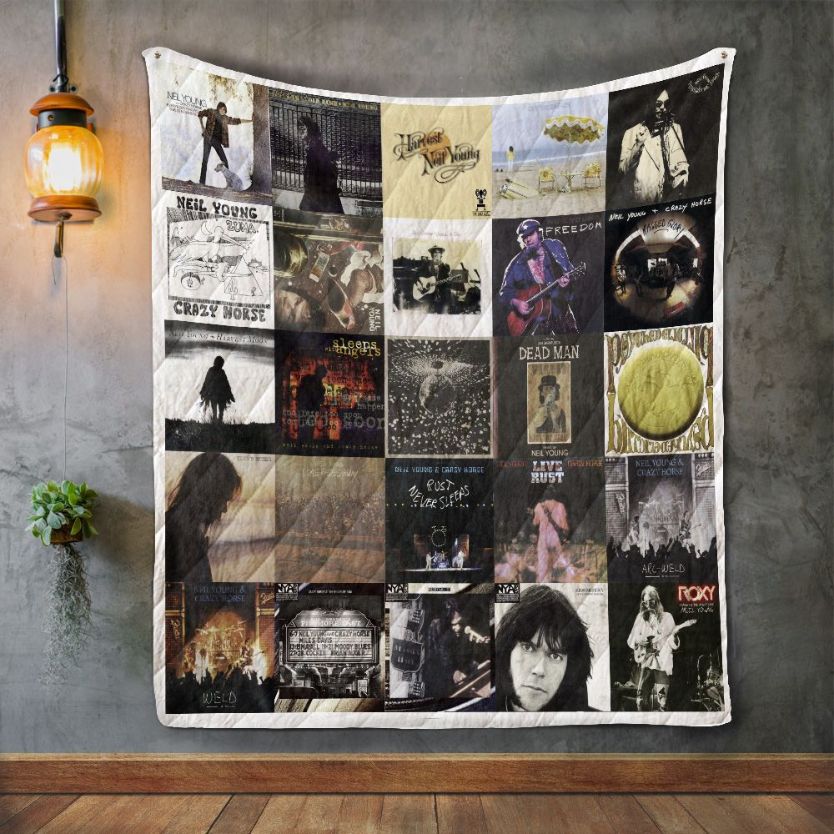 Neil Young Style 2 Quilt Blanket Neil Young Style 2 Quilt Blanket