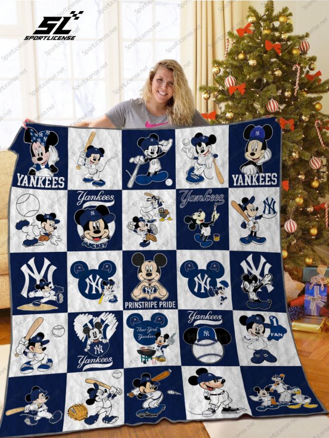 New York Yankees+Mickey Quilt Blanket New York Yankees+Mickey Quilt Blanket