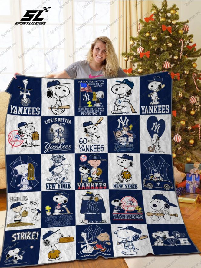 New York Yankees+Snoopy Quilt Blanket Ver Sp New York Yankees+Snoopy Quilt Blanket Ver Sp