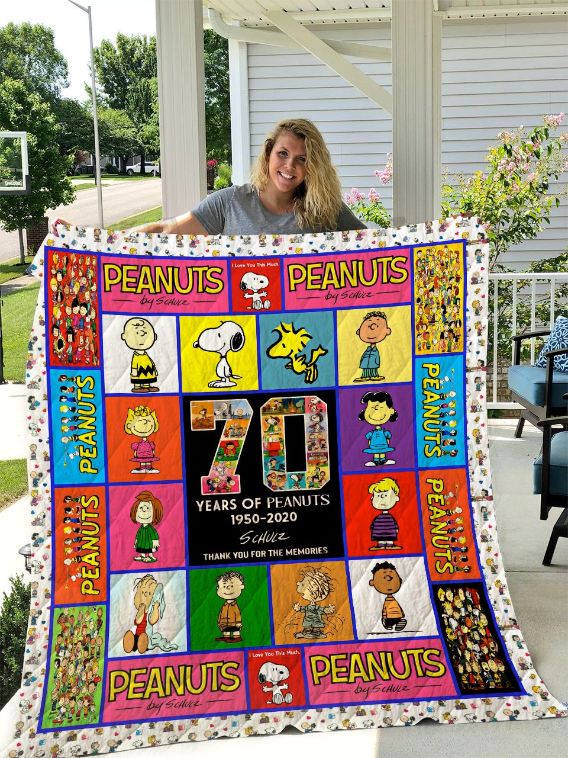Peanuts 70 Years Quilt Blanket Peanuts 70 Years Quilt Blanket