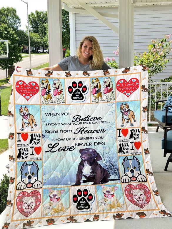 Pitbull Dog 2 Quilt Blanket Pitbull Dog 2 Quilt Blanket