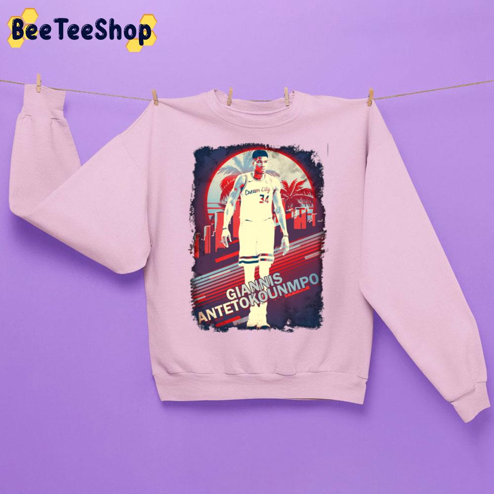 Retro Art Giannis Antetokounmpo Basketball Unisex Sweatshirt Retro Art Giannis Antetokounmpo Basketball Unisex Sweatshirt