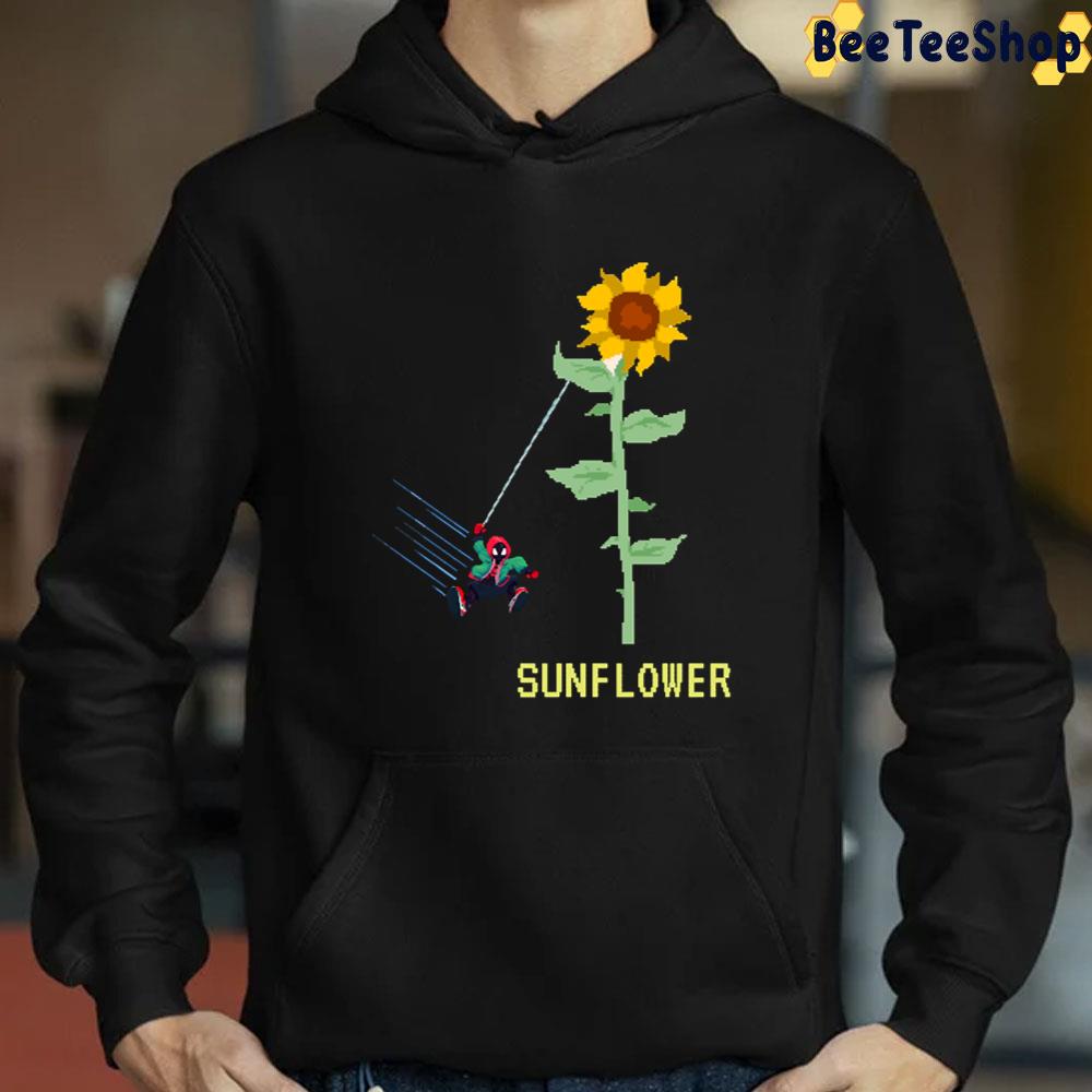 Spider Sunflower Unisex T-Shirt Spider Sunflower Unisex T-Shirt