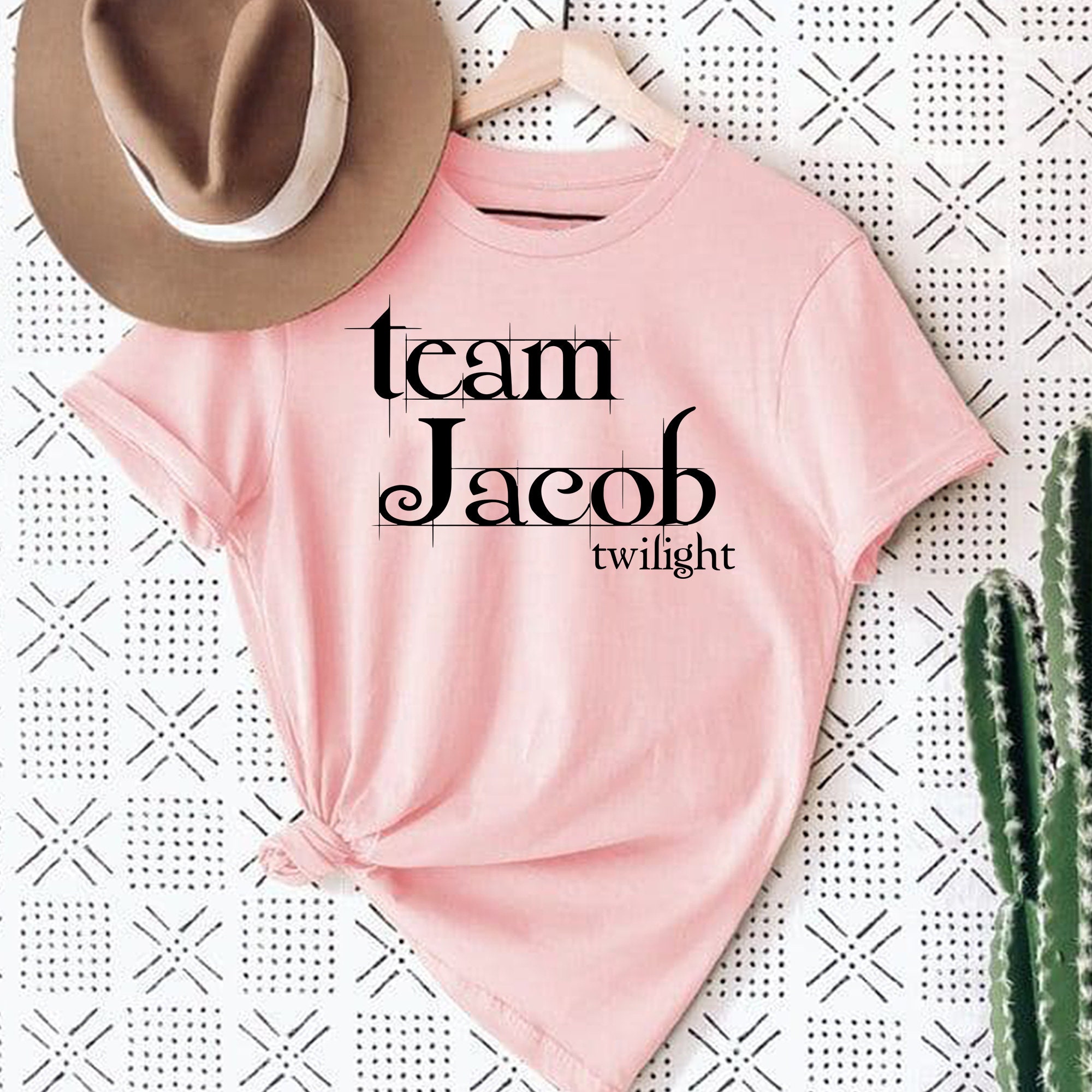 Team Jacob Twilight Breaking Dawn Vampire Vintage Retro Unisex T-Shirt Team Jacob Twilight Breaking Dawn Vampire Vintage Retro Unisex T-Shirt