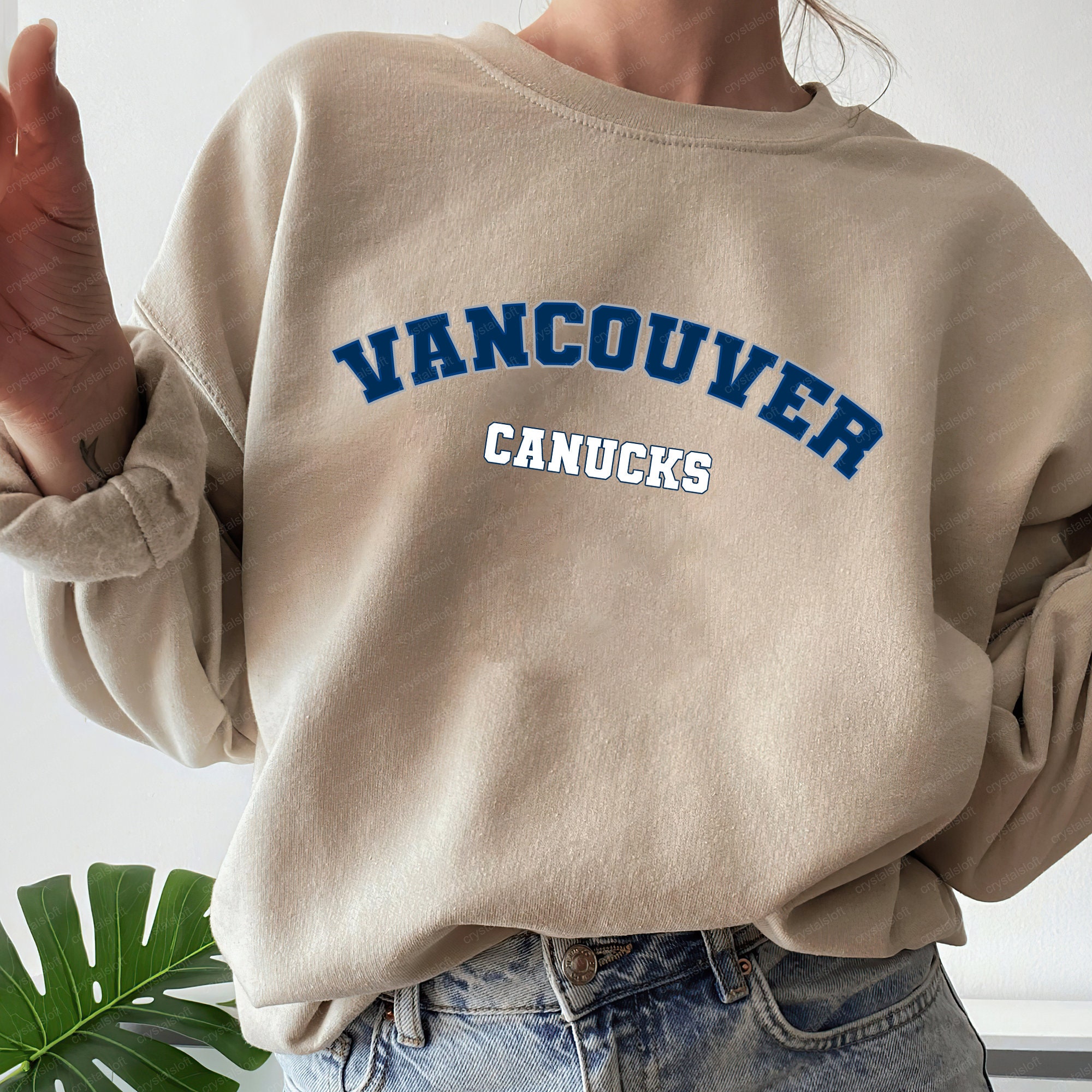 Vancouver Canucks Hockey Team Unisex Sweatshirt Vancouver Canucks Hockey Team Unisex Sweatshirt