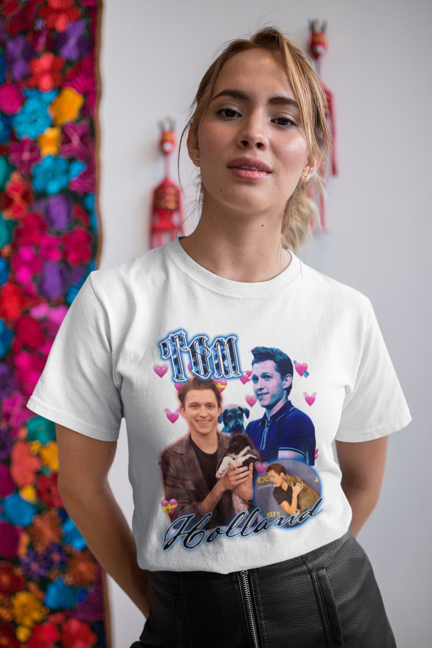 Vintage Tom Holland And Dog Unisex T-Shirt Vintage Tom Holland And Dog Unisex T-Shirt