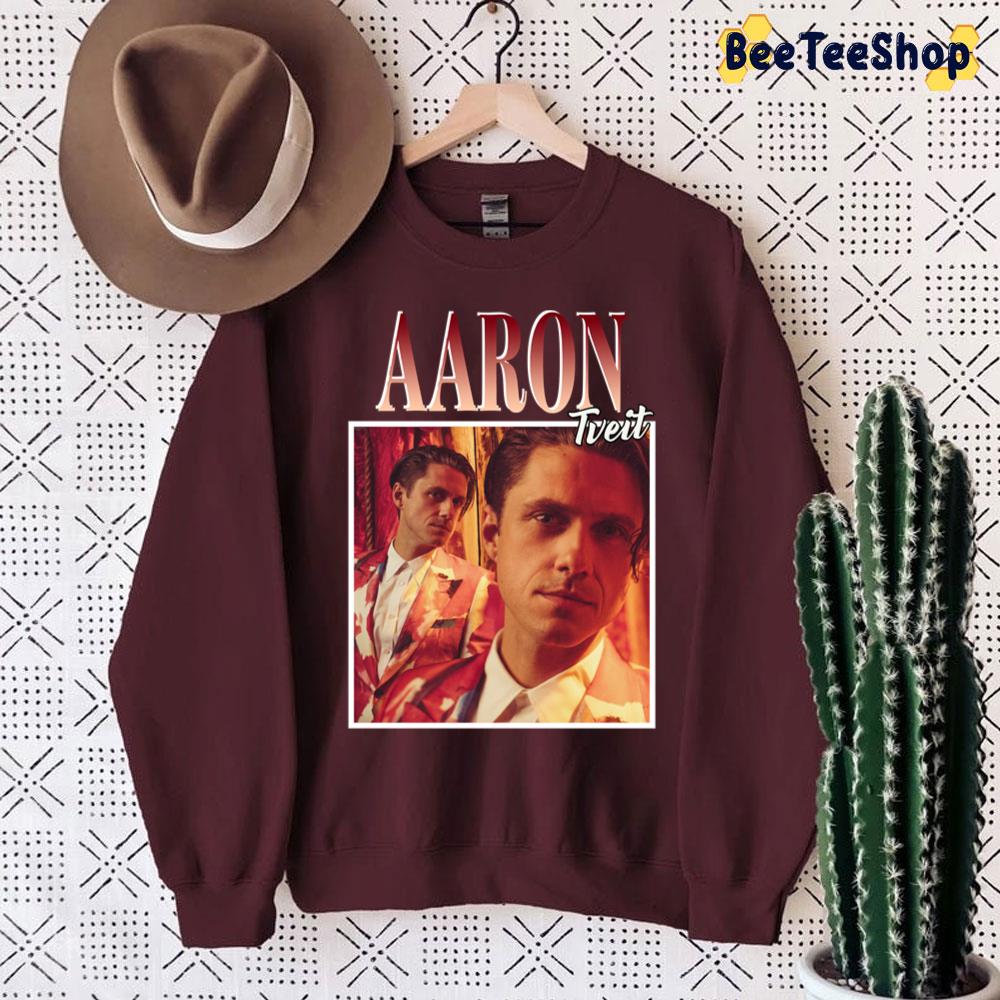 80's Vintage Artaaron Tveit Unisex Sweatshirt 80's Vintage Artaaron Tveit Unisex Sweatshirt