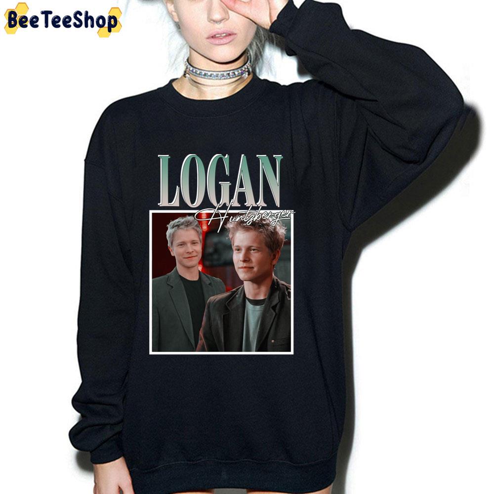 90s Vintage Logan Huntzberger Unisex T-Shirt 90s Vintage Logan Huntzberger Unisex T-Shirt