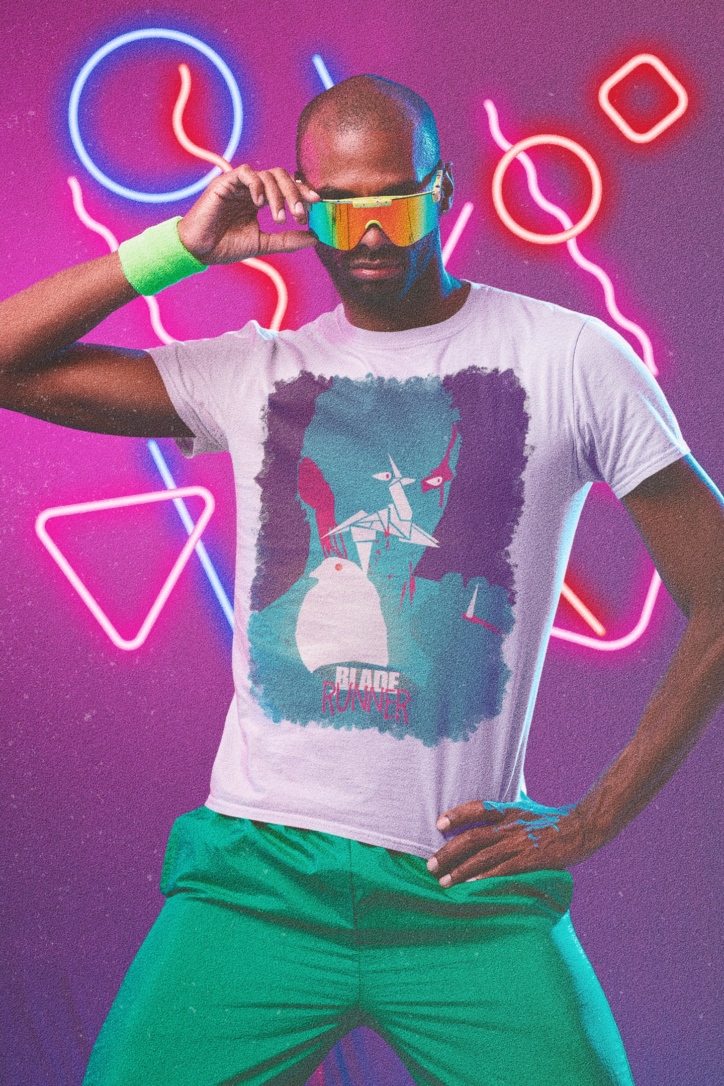 Blade Runner Poster 80s Style Halloween Unisex T-Shirt Blade Runner Poster 80s Style Halloween Unisex T-Shirt