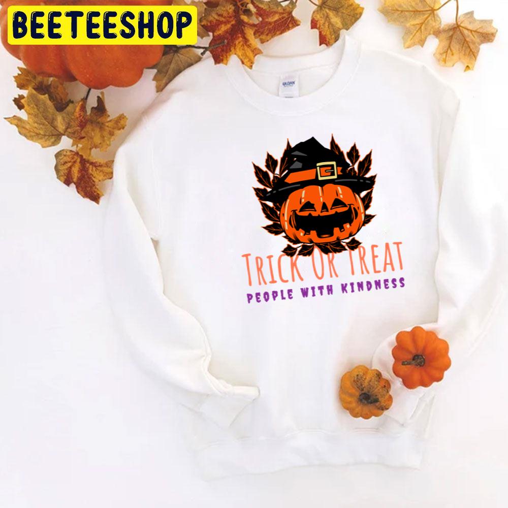 Trick Or Treat People With Kindness Smiling Witch Pumpkin Halloween Unisex T-Shirt Trick Or Treat People With Kindness Smiling Witch Pumpkin Halloween Unisex T-Shirt