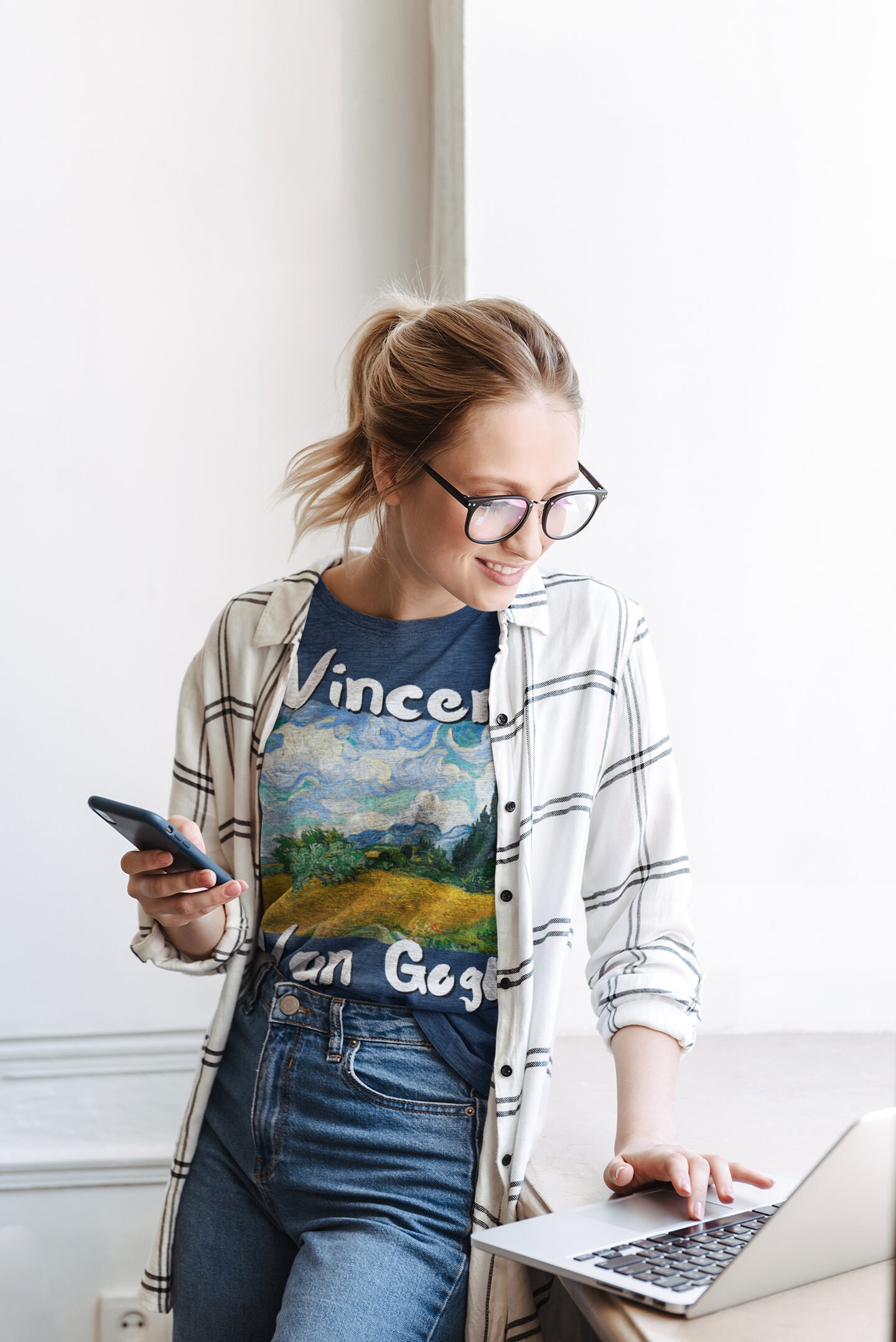 Vincent Van Gogh Art Halloween Unisex T-Shirt Vincent Van Gogh Art Halloween Unisex T-Shirt