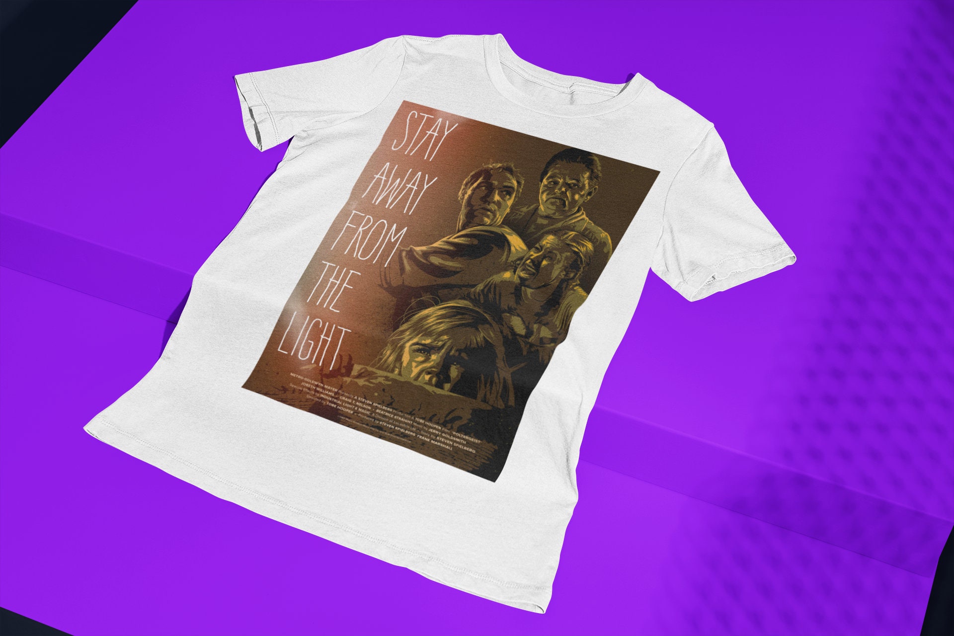 Vintage 80s Poltergeist Movie Halloween Unisex T-Shirt Vintage 80s Poltergeist Movie Halloween Unisex T-Shirt