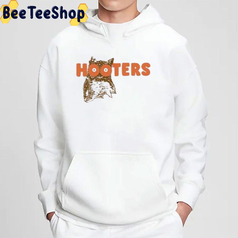 Hooters Trending Unisex T-Shirt Hooters Trending Unisex T-Shirt