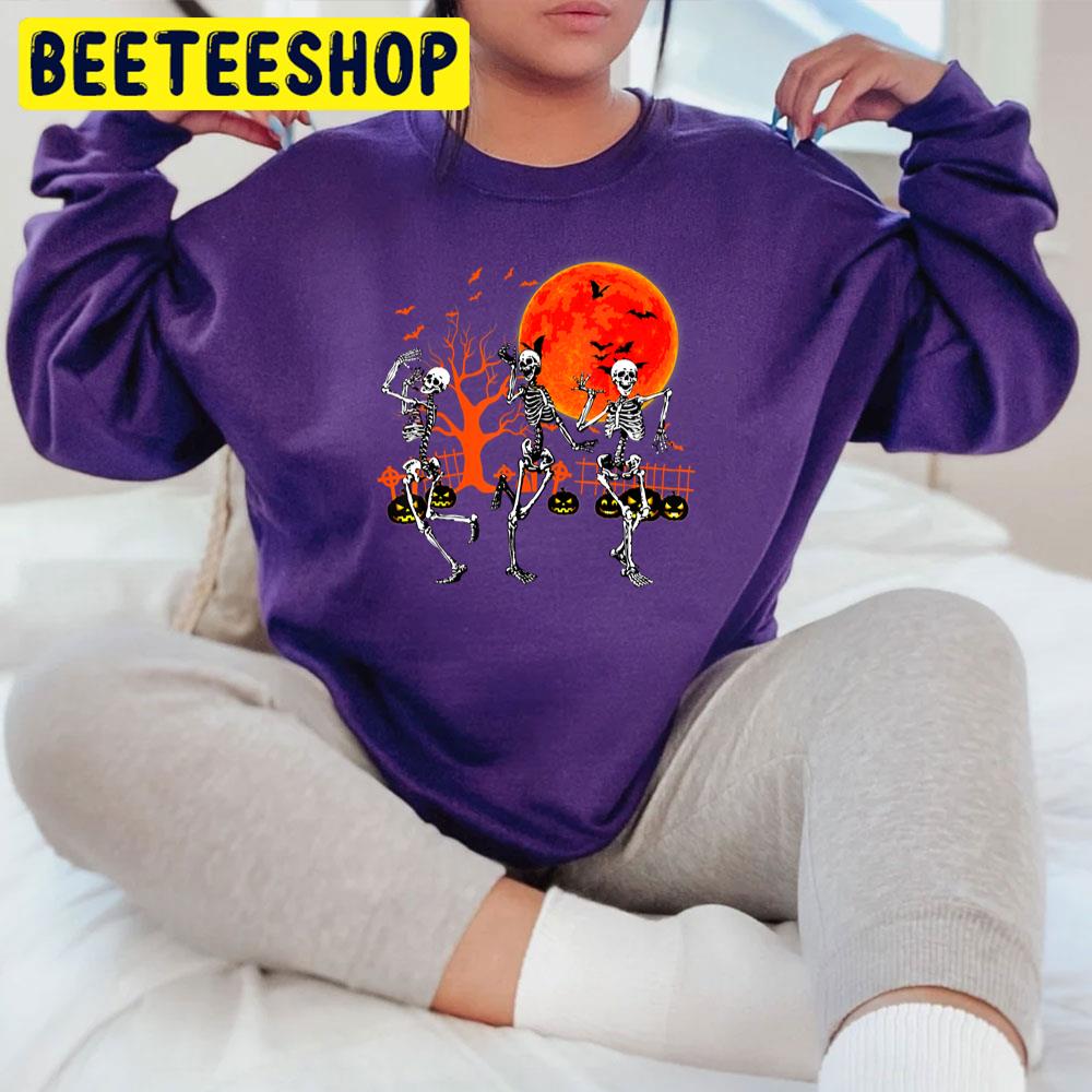 Dancing Scary Skeleton And Pumpkin Halloween Trending Unisex T-Shirt Dancing Scary Skeleton And Pumpkin Halloween Trending Unisex T-Shirt