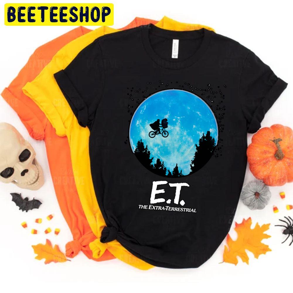 E.T. The Extra Terrestrial Flying To The Moon Halloween Movie Unisex T-Shirt E.T. The Extra Terrestrial Flying To The Moon Halloween Movie Unisex T-Shirt