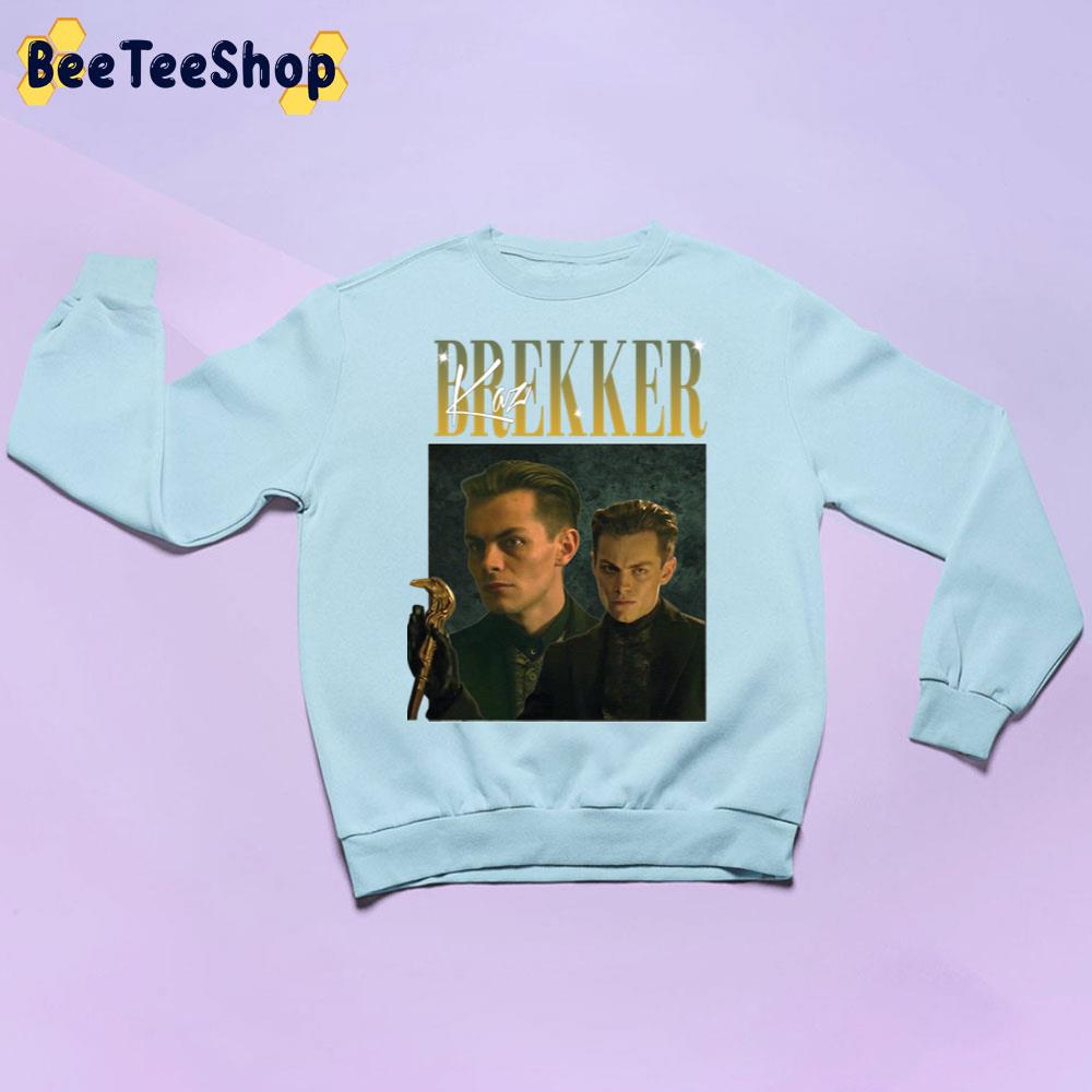 Kaz Brekker Shadow And Bone 90's Vintage Style Trending Unisex Sweatshirt Kaz Brekker Shadow And Bone 90's Vintage Style Trending Unisex Sweatshirt