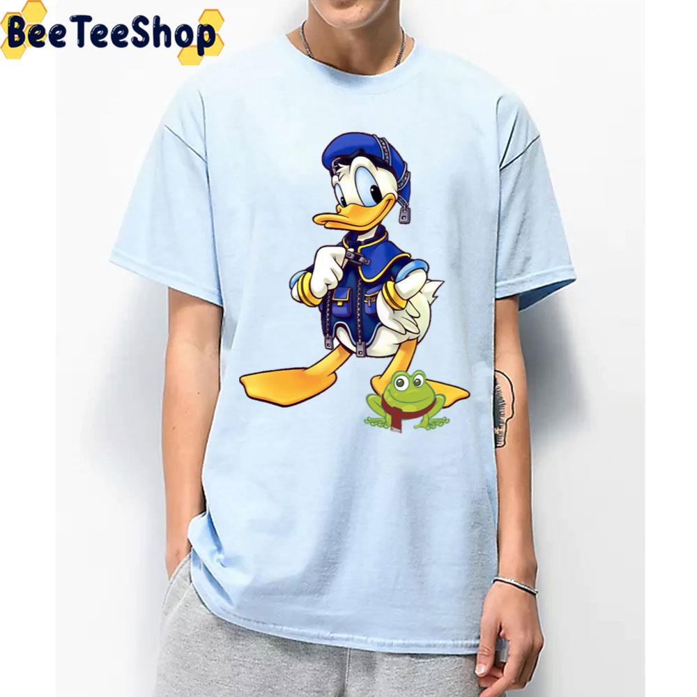 Loves Basket And Donalds Duck Trending Unisex T-Shirt Loves Basket And Donalds Duck Trending Unisex T-Shirt