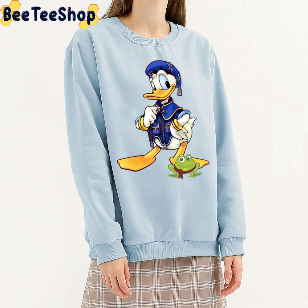 Loves Basket And Donalds Duck Trending Unisex T-Shirt Loves Basket And Donalds Duck Trending Unisex T-Shirt